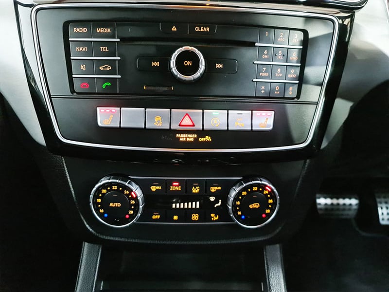 MERCEDES GLE 250 AMG NIGHT EDITION