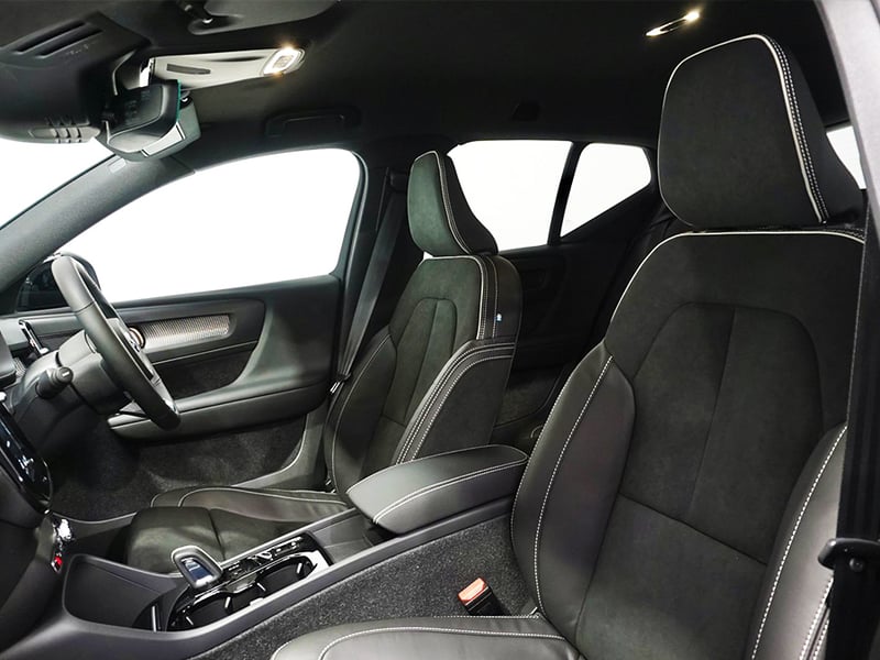 2022 Volvo XC40 Recharge Hybrid T5 R-Design