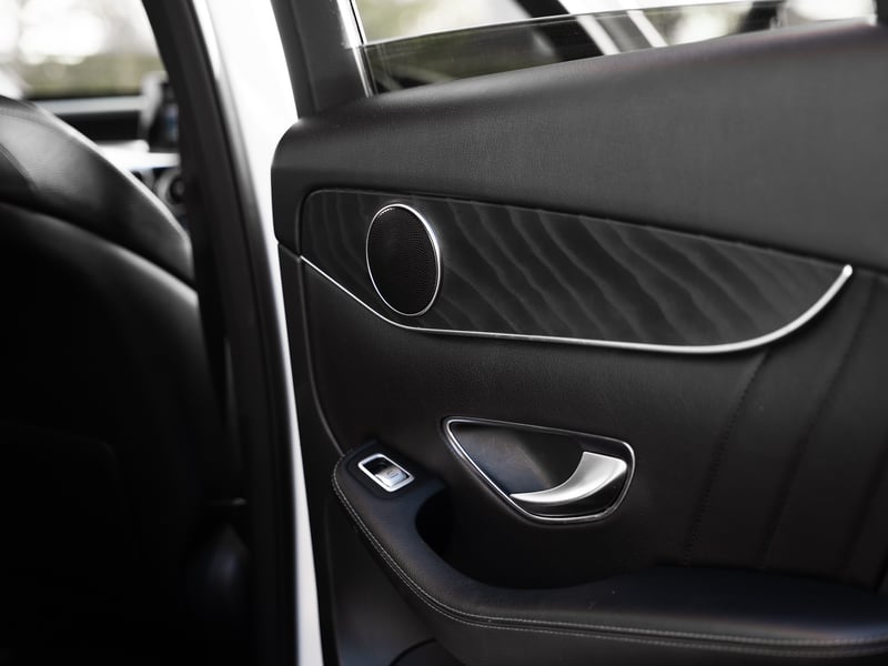 Mercedes GLC 250D OR £15,000