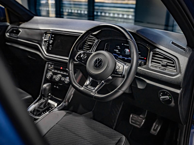 2021 VW T-ROC R-Line OR £20,000