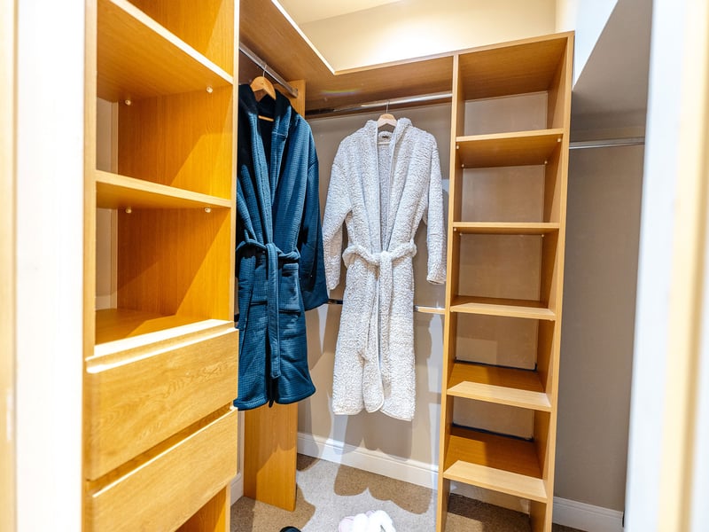 5 Bed House in Malone Rd Belfast OR £500,000