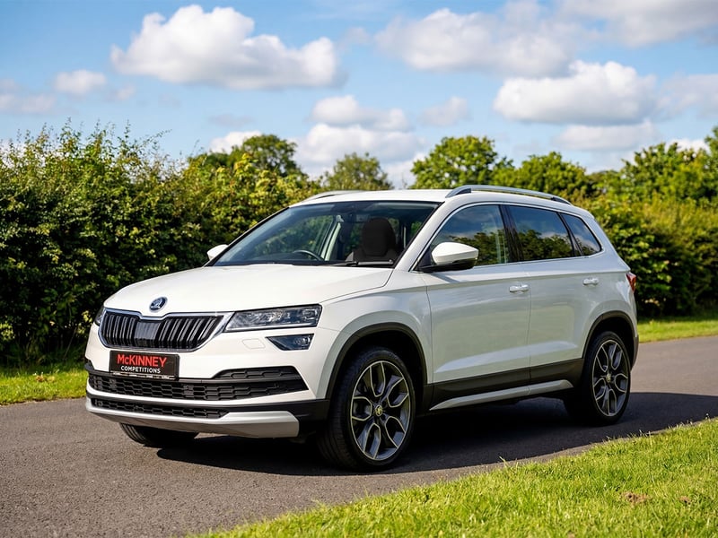 Skoda Karoq Scout OR £15,000