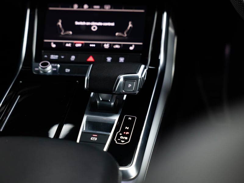 2024 Audi Q7 or £30,000