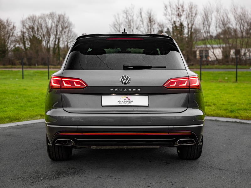 2023 VW Touareg or £35,000