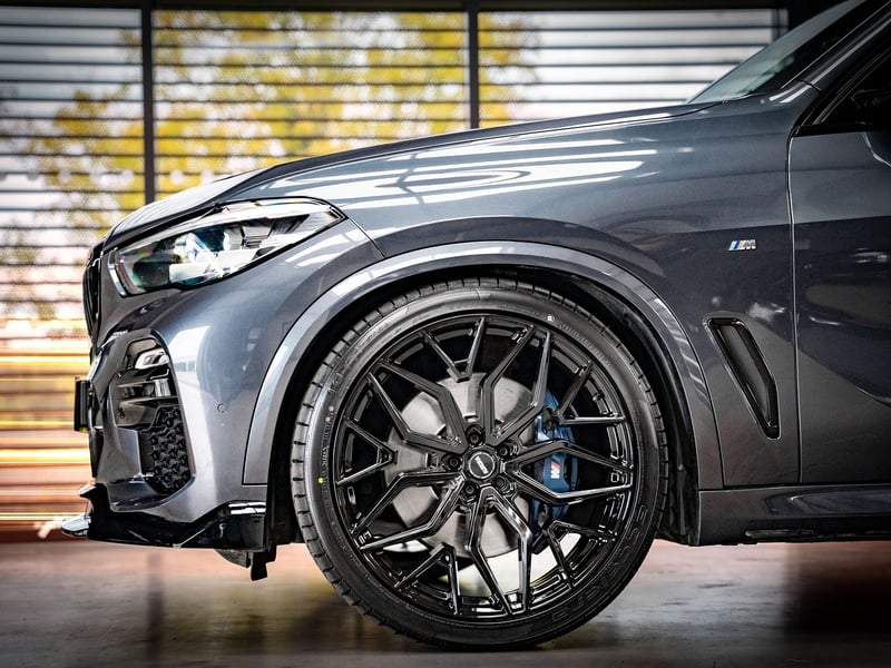 BMW X5 30D M-Sport OR £25,000