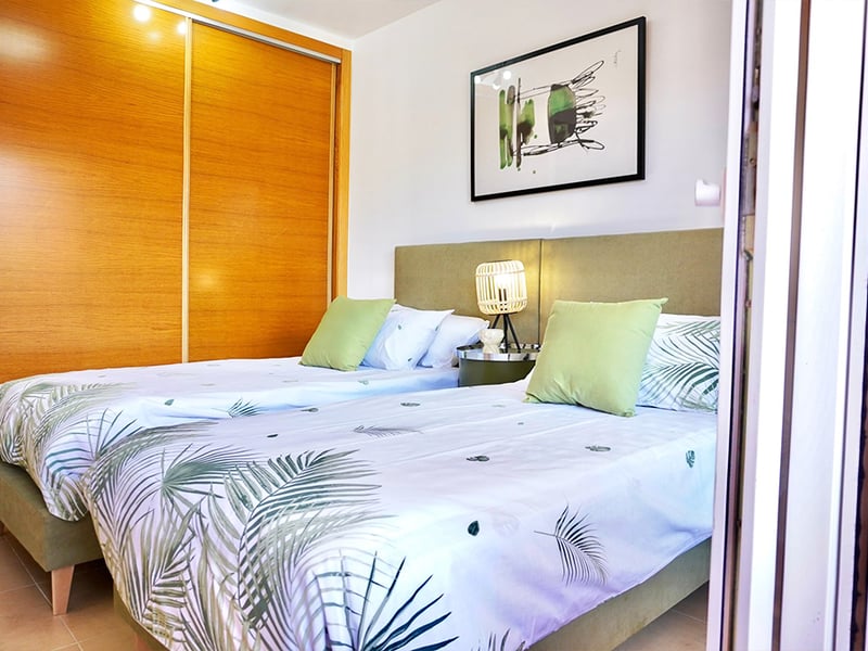 2 Bed Luxury Apartment in Spain or Â£200K