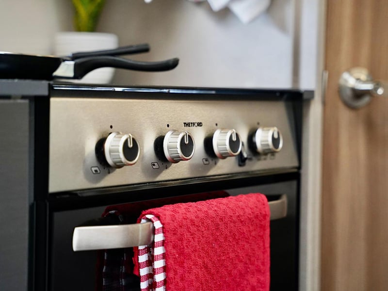 2021 Swift Edge 464 Motorhome