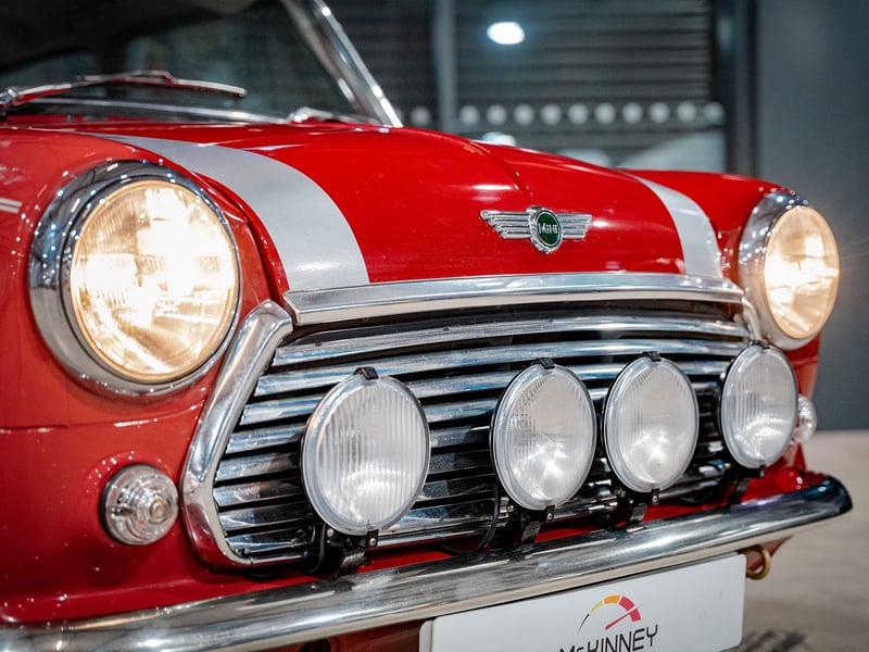 2001 Mini Cooper Sport or £15,000