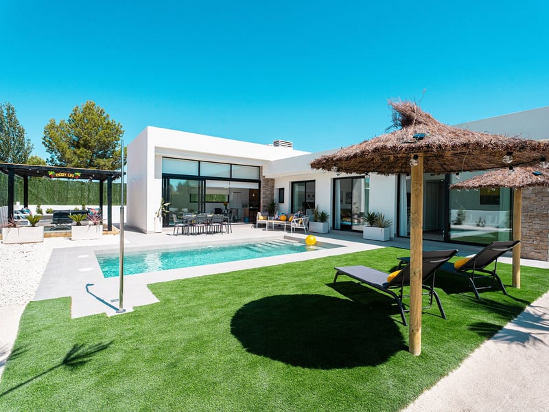 Low Odds 3 Bed Luxury Villa in Spain