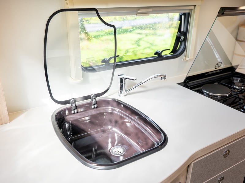 2025 Elddis Autoquest 155 or £45,000