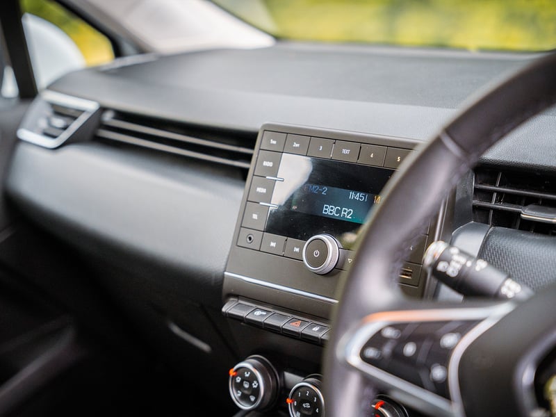 2021 Renault Clio + £1000 towards Insurance