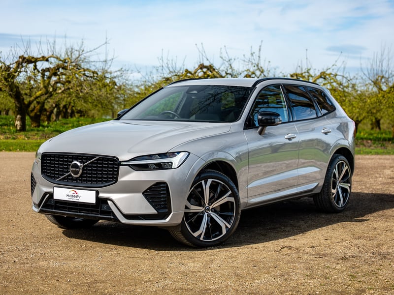 Volvo XC60 or £25,000