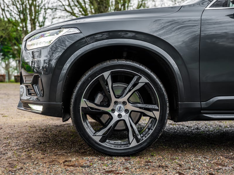 Volvo XC90 Ultra Dark or £35,000