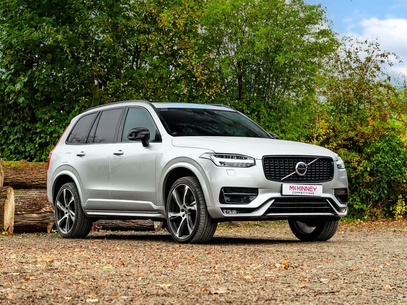 2021 Volvo XC90 B5 R-Design Pro OR £25,000