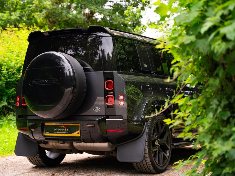 2022 Land Rover Defender D250 OR £45,000