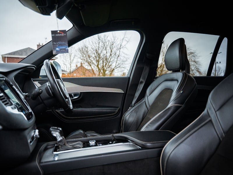 Volvo XC90 R-Design 7 Seater