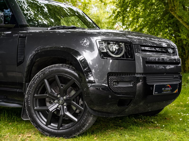 2022 Land Rover Defender D250 OR £45,000