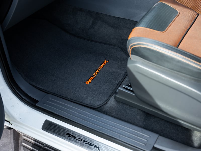 Ford Ranger Wildtrak 4x4 OR £15,000