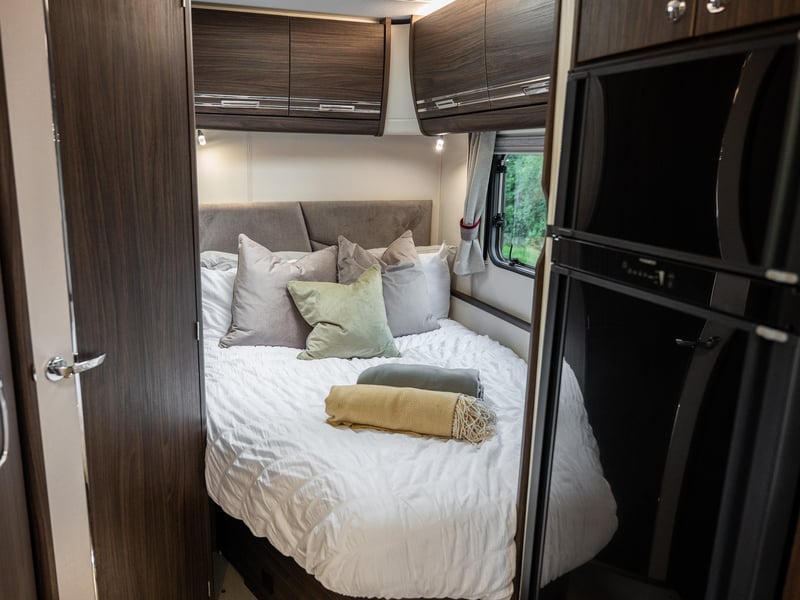 Elddis Encore 255 or £45,000