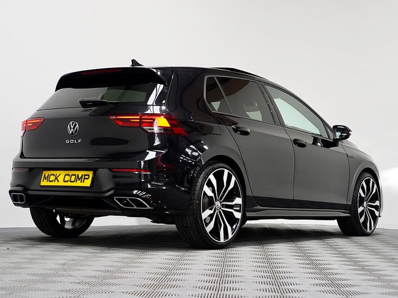 2021 VW GOLF 2.0TDI R-LINE