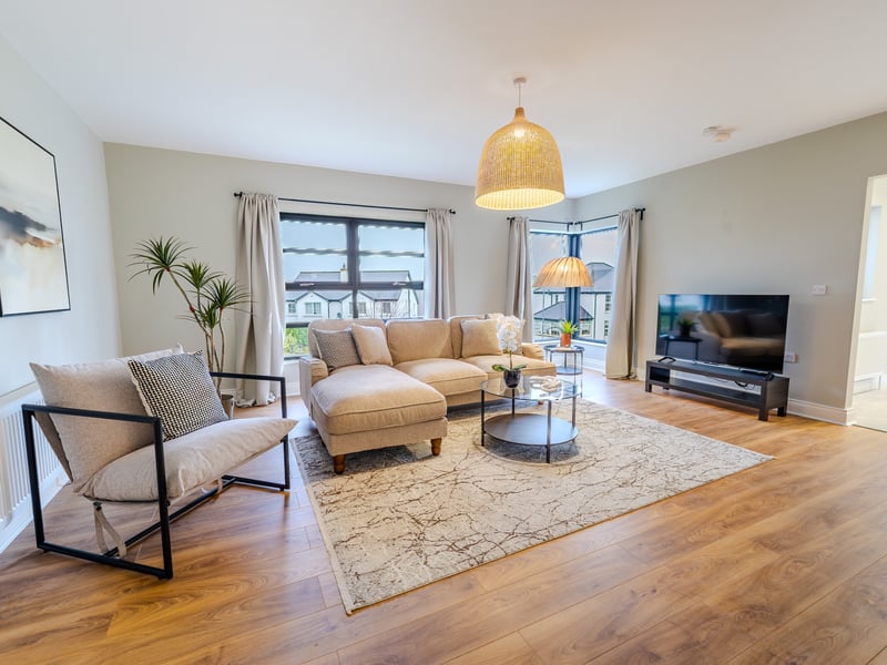 £2m Instant Win Pot - Luxury House End Prize!