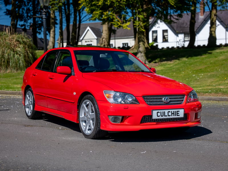 2005 Lexus IS200 Sport