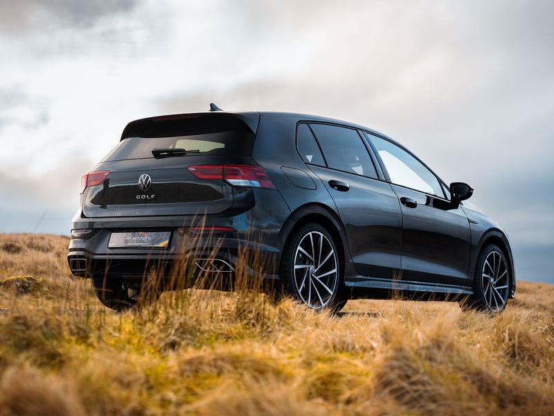 VW Golf 2.0 TDI R-Line