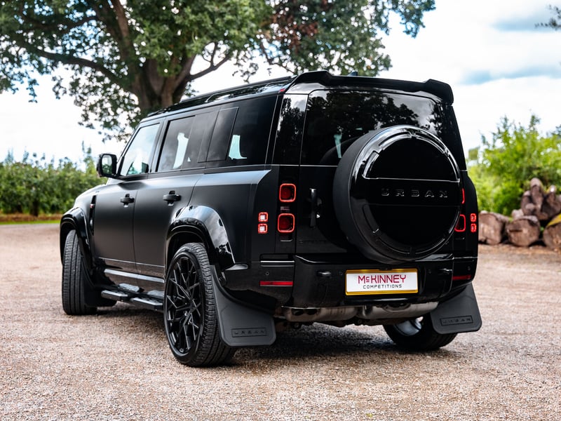 2025 Land Rover Defender 110 D250 or £60,000