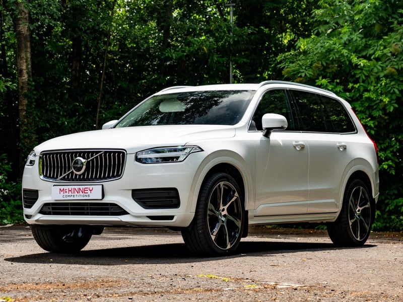 2022 Volvo XC90 Momentum OR £25,000