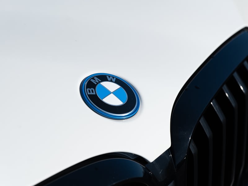 BMW X3 30E M Sport or £30,000