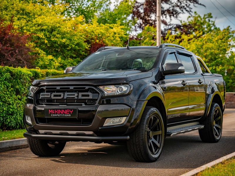 Ford Ranger Wildtrak 4x4 OR £15,000