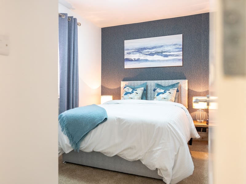 4 Bed Luxury House or 200k