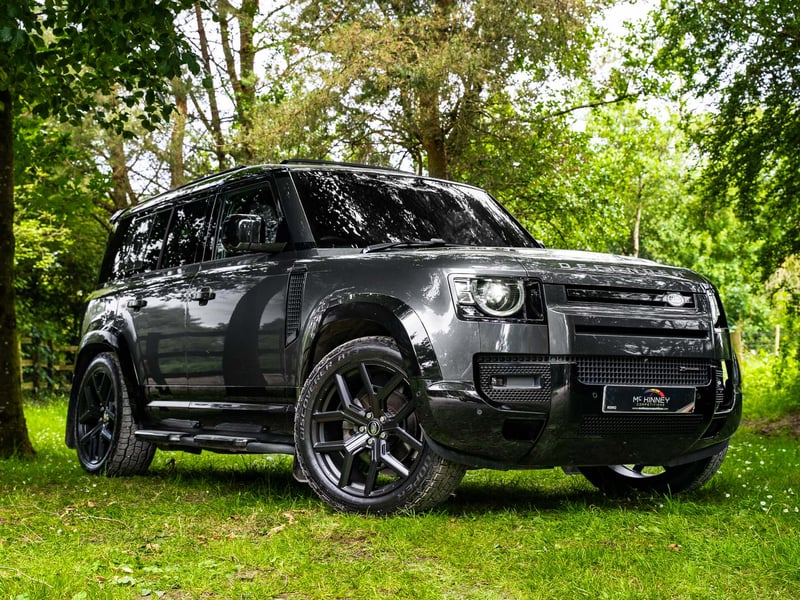 2022 Land Rover Defender D250 OR £45,000