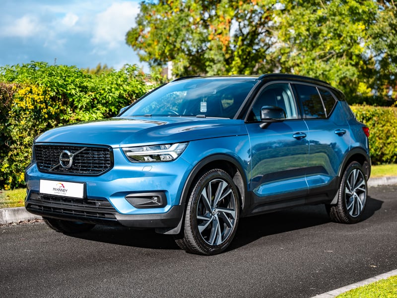Volvo XC40 or £17,500