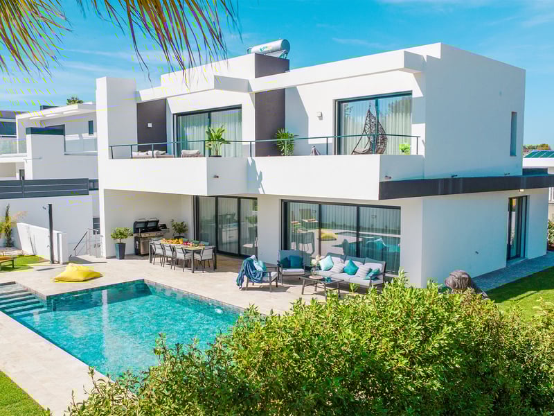 3 Bed Luxury Villa in Albufeira