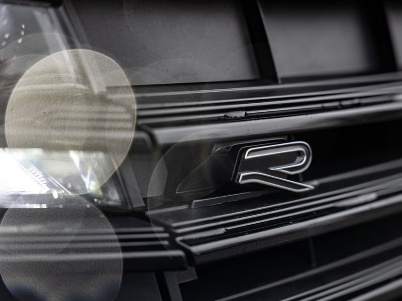 2023 VW Touareg or £35,000