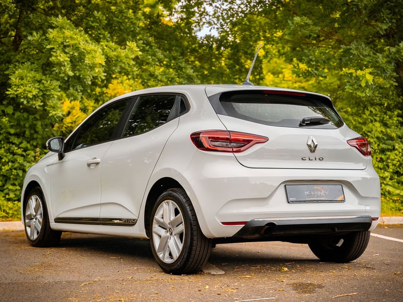 2021 Renault Clio + £1000 towards Insurance