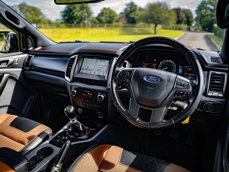 Ford Ranger Wildtrak 4x4 OR £15,000