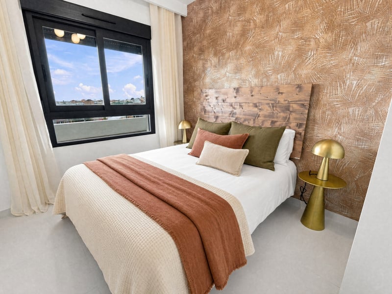 Luxury Spanish Penthouse or £150,000