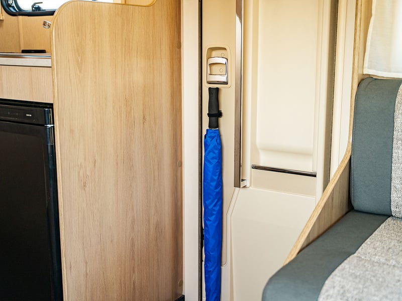 6 Berth Auto-Trail Expedition C73 OR £45,000