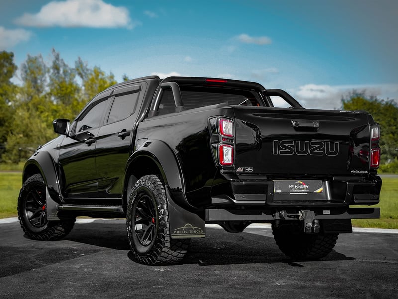 2023 Isuzu D-Max AT35 OR £40,000