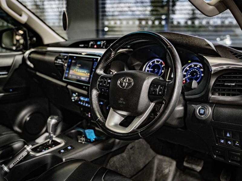 Toyota Hilux Invincible X OR £15,000