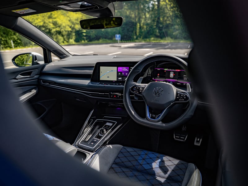 2023 VW Golf R 2.0 TSI 4Motion OR £20,000