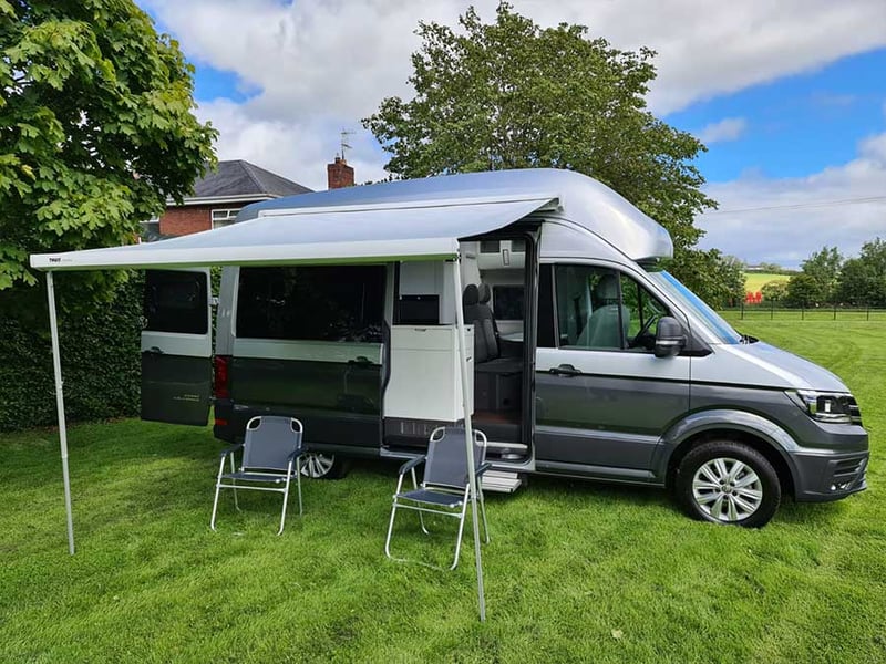 2020 VW GRAND CALIFORNIA CAMPERVAN