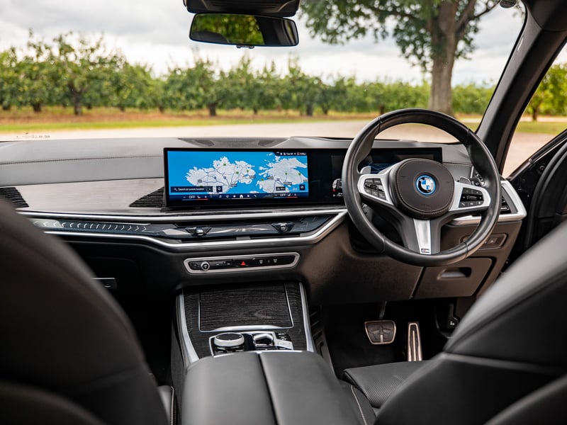 2024 BMW X5 xDrive50e M Sport Pro or £45,000