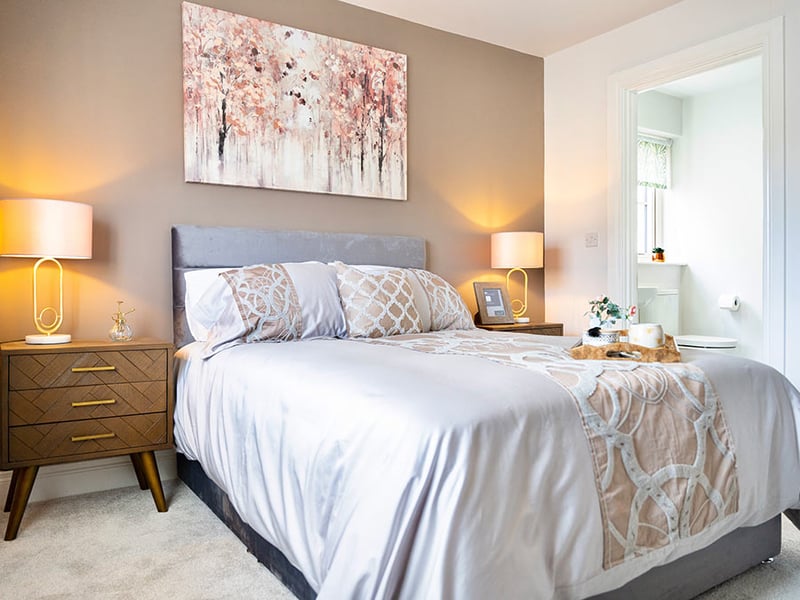 4 Bed Luxury House or Â£200K