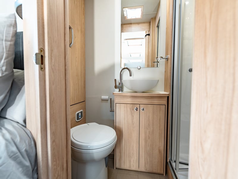 2026 Elddis Autoquest 185 or £45,000