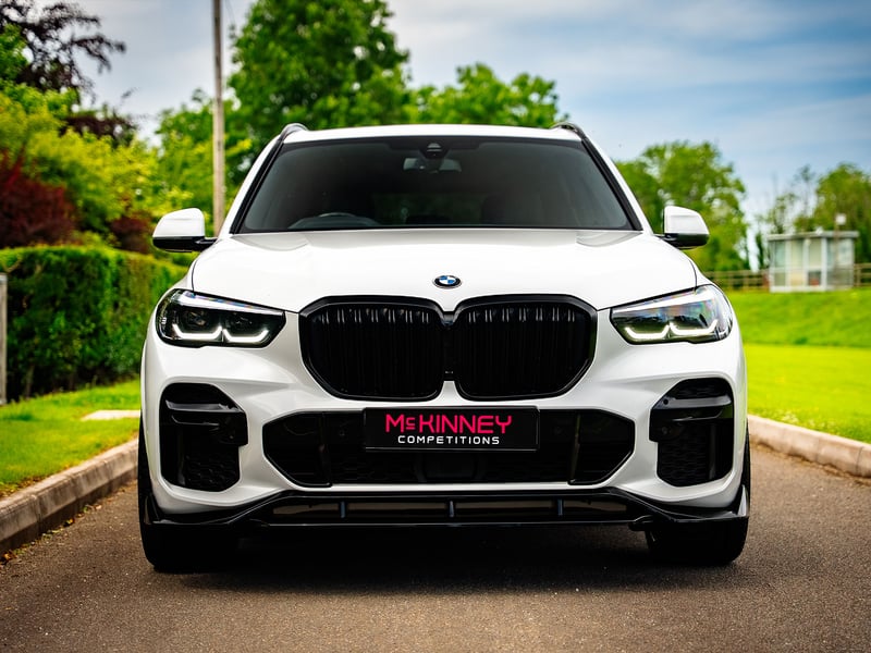 2022 BMW X5 M Sport OR £30,000