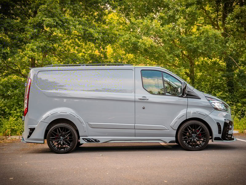Ford Transit Custom Limited OR £25,000