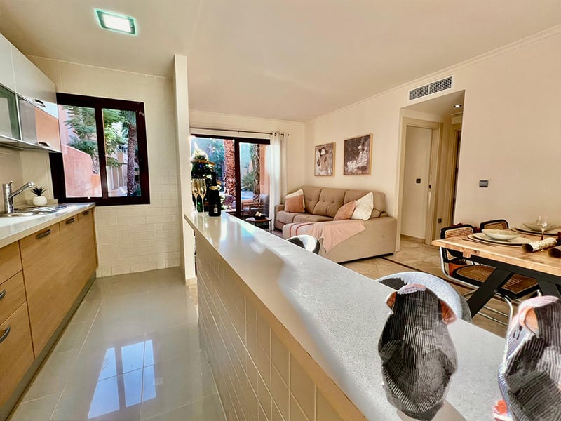 2 Bed Luxury Apartment in Spain or Â£200K 